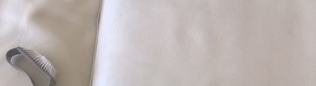 Leather Suite Cleaning